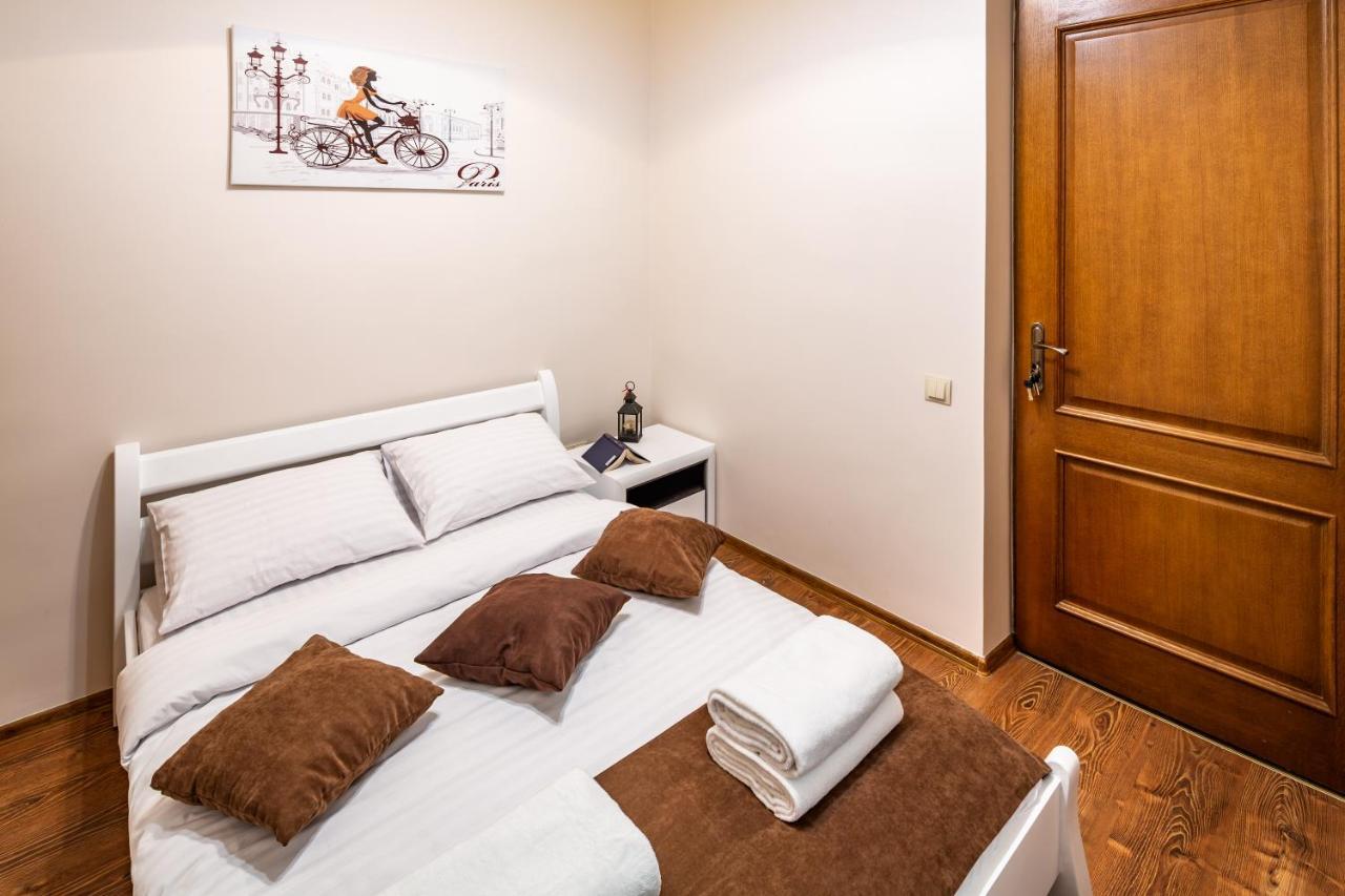 Avangard On Sholom Aleikhema St 7 Apart Apartman Lviv Kültér fotó