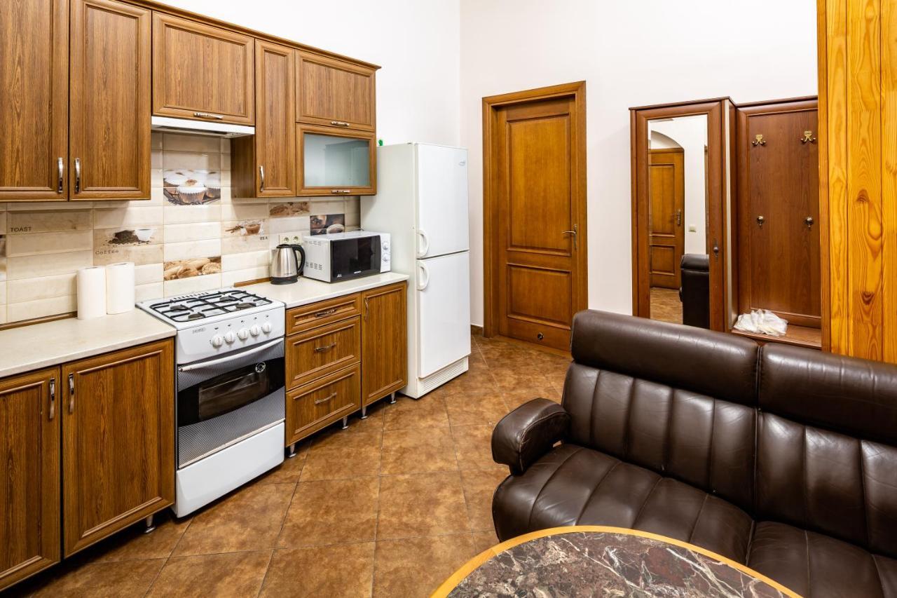 Avangard On Sholom Aleikhema St 7 Apart Apartman Lviv Kültér fotó