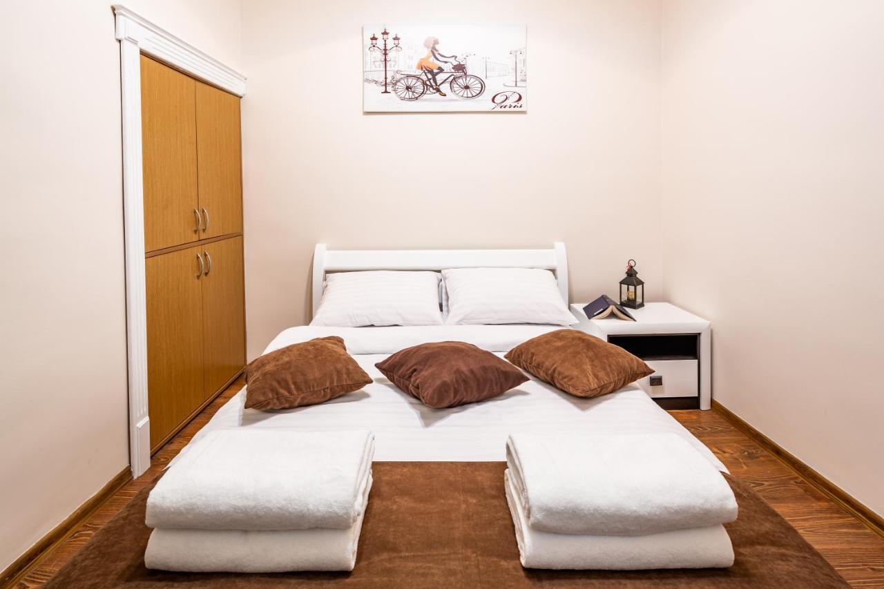 Avangard On Sholom Aleikhema St 7 Apart Apartman Lviv Kültér fotó